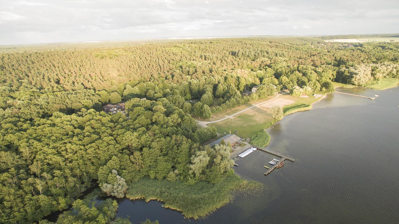Kurhaus Am Inselsee Güstrow Esterno foto